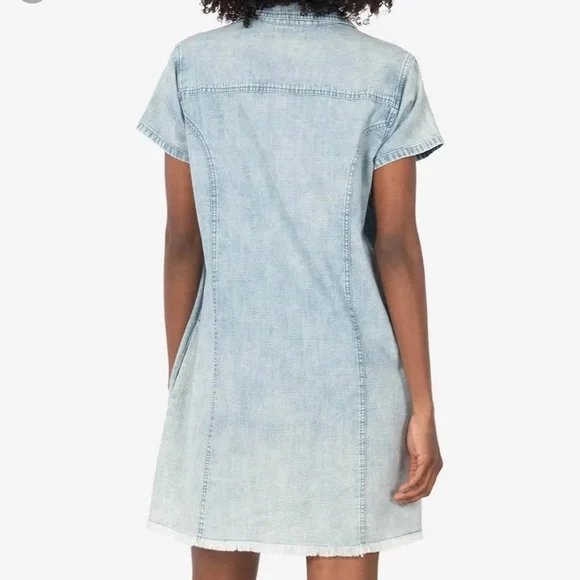 NWT KUT FROM THE KLOTH VITTORIA SHIRT DRESS
(LIGHT WASH) DENIM - Picture 3 of 8